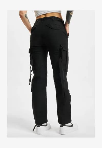 Pants & Trousers